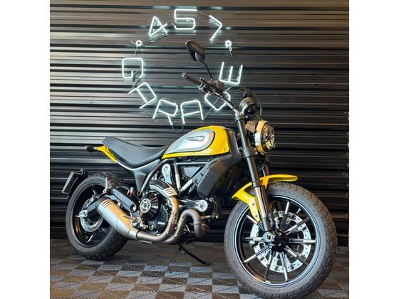 DUCATI SCRAMBLER ICON 